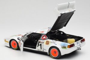 BMW M1 #83 Danner Bayern C. Danner / L. Oberndorfer 24 Hours of Le Mans 1981 Minichamps 1:18 80430306592 Métal — image 5 sur 8