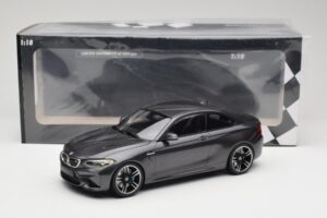 BMW M2 F87 Grey Metallic Minichamps 1:18 155026102 Métal — image 6 sur 6