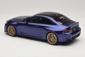 BMW M2 G87 CS Bleu Metallic GT Spirit 1:18 GT552 Résine — image 5 sur 6