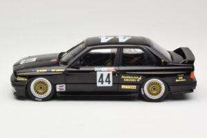 BMW M3 E30 JPS Team BMW #44 J. Richards / T. Longhurst Class Winners Bathurst 1000 1987 Minichamps 1:18 155872044 Métal — image 3 sur 6
