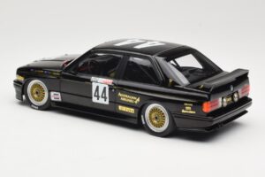 BMW M3 E30 JPS Team BMW #44 J. Richards / T. Longhurst Class Winners Bathurst 1000 1987 Minichamps 1:18 155872044 Métal — image 5 sur 6