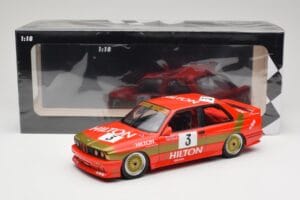 BMW M3 E30 #3 R. Ravaglia Winner Guia Race Macau 1987 Minichamps 1:18 155872003 Métal — image 6 sur 6