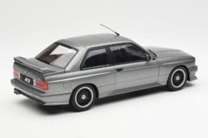 BMW M3 E30 Sport Evolution Cecotto Gris AUTOart 1:18 70567 Métal — image 3 sur 8