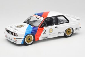 BMW M3 E30 #2 Warsteiner E. van de Poele DTM Champion 1987 Minichamps 1:18 80430396026-O Métal