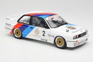 BMW M3 E30 #2 Warsteiner E. van de Poele DTM Champion 1987 Minichamps 1:18 80430396026-O Métal — image 6 sur 8