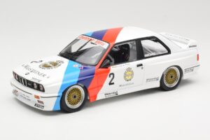 BMW M3 E30 Zackspeed #2 E. van de Poele Champion DTM 1987 Minichamps 1:18 155872002 Métal