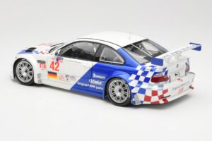 BMW M3 E46 GTR #42 J. Lehto / P. Ekblom ALMS 2001 Minichamps 1:18 100012142 Métal — image 7 sur 8