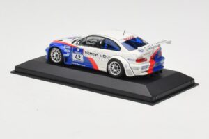 BMW M3 E46 GTR #42 P. Muller / J. Muller / H-J. Stuck / P. Lamy ADAC 24h Nurburgring 2004 Minichamps 1:43 BMW001 Métal — image 3 sur 4