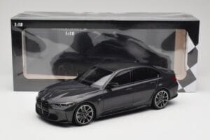 BMW M3 G80 Noir Métallisé Minichamps 1:18 155020202 Métal — image 6 sur 6