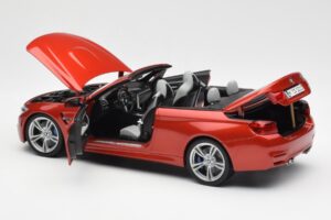 BMW M4 F83 Cabriolet Sakhir Orange Paragon 1:18 PA-97111 Métal — image 5 sur 8