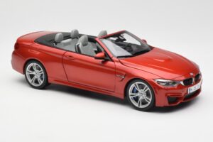 BMW M4 F83 Cabriolet Sakhir Orange Paragon 1:18 PA-97111 Métal — image 6 sur 8