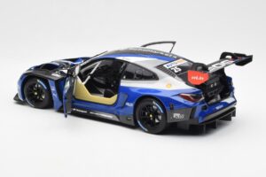 BMW M4 G82 GT3 Schubert Motorsport #25 P. Eng DTM 2022 Minichamps 1:18 113222025 Métal — image 5 sur 8
