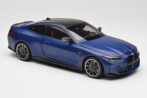BMW M4 G82 Bleu Metallic Minichamps 1:18 113020123 Métal — image 6 sur 8