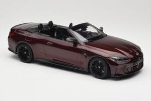 BMW M4 G83 Cabriolet Rouge Métallisé Minichamps 1:18 155021032 Métal — image 4 sur 6