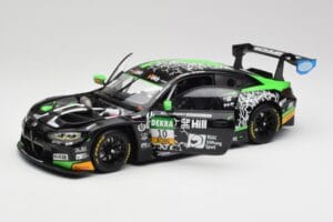 BMW M4 GT3 G82 #10 S. Green / M. Krutten Schubert Motorsport ADAC GT Masters Red Bull Ring Winner 2022 Minichamps 1:18 113222 — image 2 sur 8