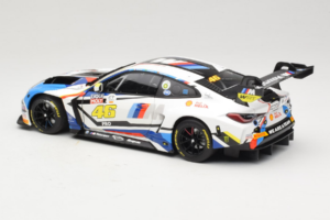 BMW M4 GT3 #46 V. Rossi / A. Farfus / M. Martin Team WRT 12 Hours of Bathurst 2023 Minichamps 1:18 113232146 Métal — image 7 sur 8