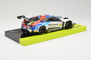 BMW M4 GT3 #46 V. Rossi / M. Martin / R. Marciello Team WRT 24 Hours of Spa 2024 Minichamps 1:18 113242546 Métal — image 4 sur 8