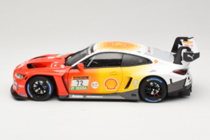 BMW M4 GT3 #72 D. Harper / M. Hesse / C. Weerts BMW M Team RMG 24 Hours of Nurburgring 2024 Minichamps 1:18 113242072 Métal — image 4 sur 8