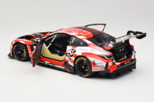 BMW M4 GT3 LMGT3 #31 D. Leung / S. Gelael / A. Farfus Team WRT 2nd Place 24 Hours of Le Mans 2024 Minichamps 1:18 113242431 M — image 5 sur 8