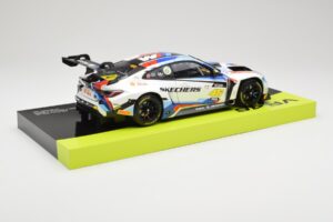 BMW M4 GT3 Team WRT #46 V. Rossi / R. Marciello / M. Martin 12 Hours of Bathurst 2024 Minichamps 1:18 113242046 Métal — image 4 sur 8