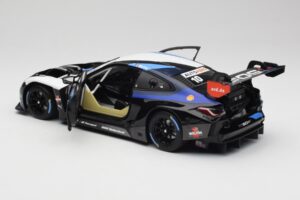 BMW M4 GT3 Walkenhorst Motorsport #10 E. Muth DTM 2022 Minichamps 1:18 113222010 Métal — image 5 sur 8