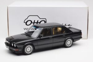 BMW M5 E28 Diamond Noir Otto 1:18 OT184 Résine — image 6 sur 6