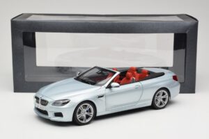 BMW M6 F12 Cabriolet Silverstone Silver Paragon 1:18 8043225656 Métal — image 8 sur 8