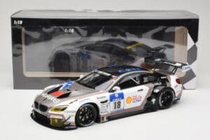 BMW M6 GT3 F13 #18 Schubert Motorsport A. Farfus / J. Krohn 24h Nurburgring 2016 Minichamps 1:18 155162618 Métal — image 6 sur 6