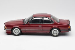 BMW M635 CSi E24 Karmin Rouge AUTOart 1:18 70528 Métal — image 4 sur 8