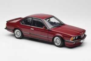 BMW M635 CSi E24 Karmin Rouge AUTOart 1:18 70528 Métal — image 6 sur 8