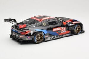 BMW M8 GTE RLL Racing #24 J. Edwards / J. Krohn IMSA GP Road Atlanta 2020 Minichamps 1:18 155202994 Métal — image 2 sur 6