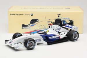 BMW Sauber F1.06 #16 N. Heidfeld Launch Version 2006 Minichamps 1:18 80430413183 Métal — image 6 sur 6