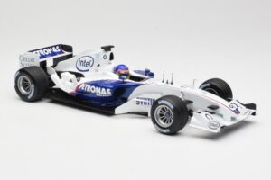 BMW Sauber F1.06 #17 J. Villeneuve Launch Version 2006 Minichamps 1:18 80430413184 Métal — image 4 sur 6