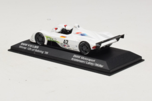 BMW V12 LMR #42 T. Kristensen / J.J. Lehto / J. Muller 24 Hours of Le Mans 1999 Minichamps 1:43 80429418137 Métal — image 3 sur 5