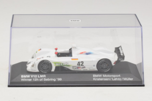 BMW V12 LMR #42 T. Kristensen / J.J. Lehto / J. Muller 24 Hours of Le Mans 1999 Minichamps 1:43 80429418137 Métal — image 4 sur 5