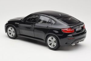 BMW X6 M E71 Noir Bburago 1:18 18-12081 Métal — image 7 sur 8