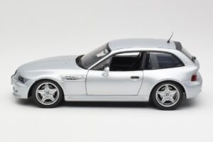 BMW Z3 M Coupe E36/8 Argent UT 1:18 80430020856 Métal — image 4 sur 8