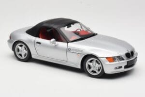 BMW Z3 Roadster 1.8 Argent UT Models 1:18 20404 Métal — image 6 sur 8