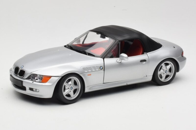 BMW Z3 Roadster 1.8 Argent UT Models 1:18 20404 Métal