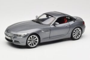 BMW Z4 E89 sDrive 35i Space Grey Metallic Kyosho 1:18 80432147085 Métal