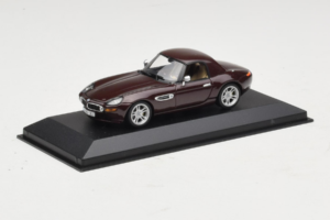 BMW Z8 Marron Hardtop Minichamps 1:43 BMW019 Métal — image 2 sur 4