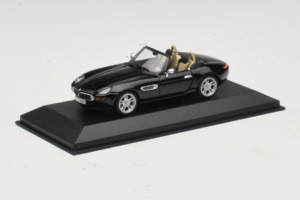 BMW Z8 Cabriolet Noir Minichamps 1:43 80420026607-R1 Métal — image 2 sur 4