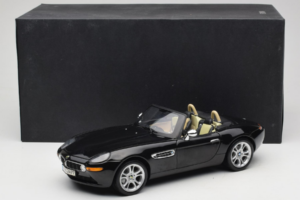 BMW Z8 Noir Kyosho 1:18 80439411729 Métal — image 9 sur 9