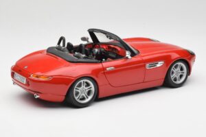 BMW Z8 E52 Rouge Métallisé Bburago 1:18 18-12032 Métal — image 3 sur 8