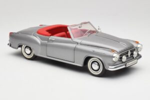 Borgward Isabella Cabriolet Argent Revell 1:18 8411 Métal — image 6 sur 8