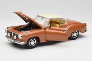Borgward Isabella Coupé Bronze Blanc Revell 1:18 08982 Métal — image 2 sur 8