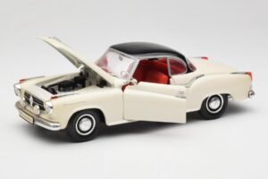 Borgward Isabella Coupé Blanc Revell 1:18 8859 Métal — image 2 sur 8
