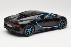 Bugatti Chiron Noir & Bleu Bburago 1:18 18-11040BK Métal — image 3 sur 8