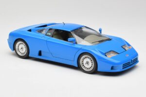 Bugatti EB110 Bleu Bburago 1:18 3035 Métal — image 5 sur 8