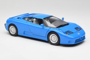 Bugatti EB110 GT Bleu Anson 1:18 30303-W Métal — image 6 sur 8